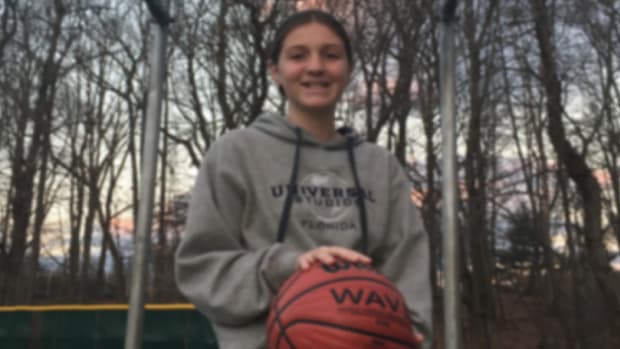 sydney-phillips-new-jersey-catholic-school-basketball-expelled.png